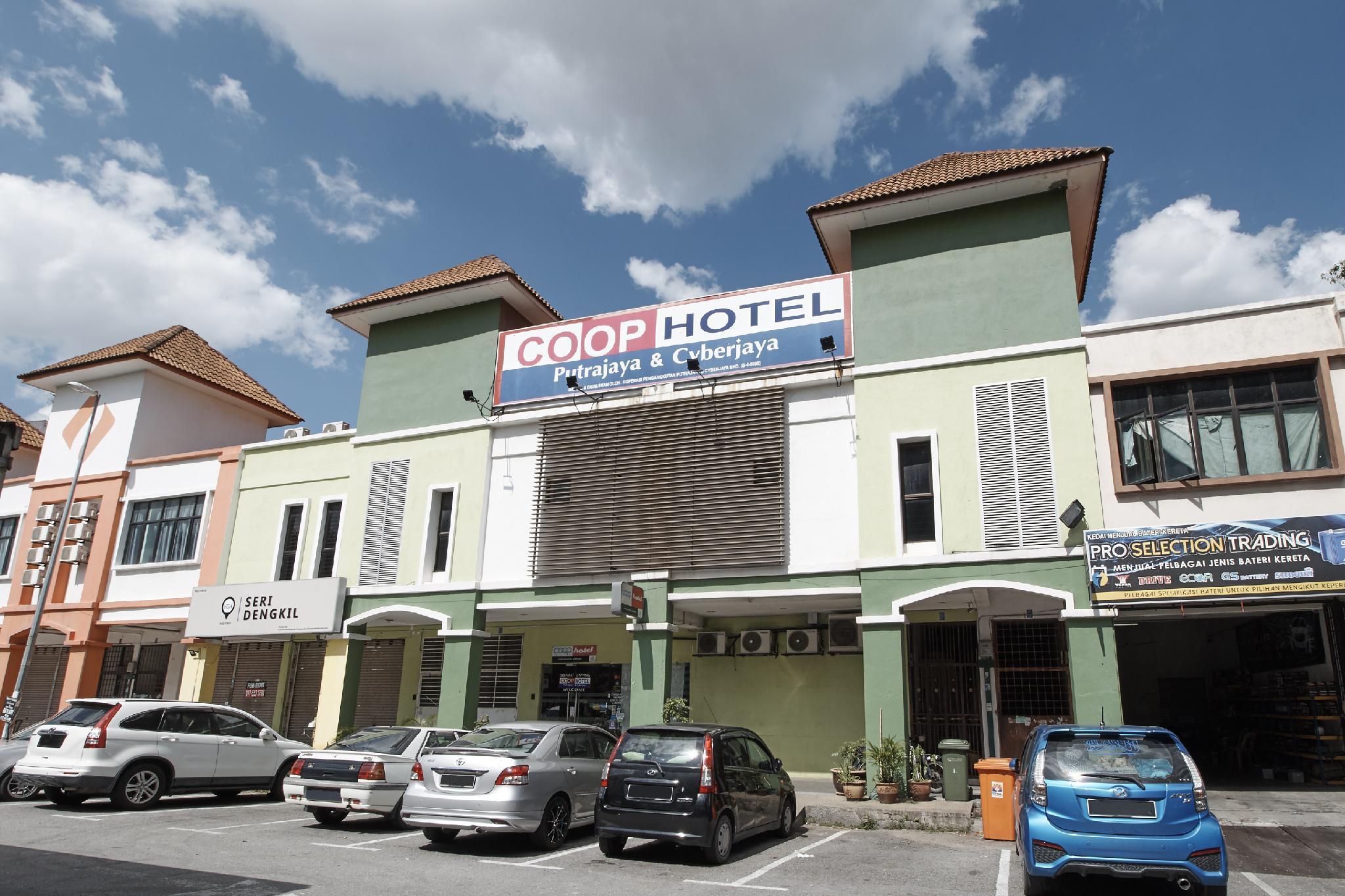 קמפונג דנגקיל Coop Hotel Putrajaya & Cyberjaya מראה חיצוני תמונה
