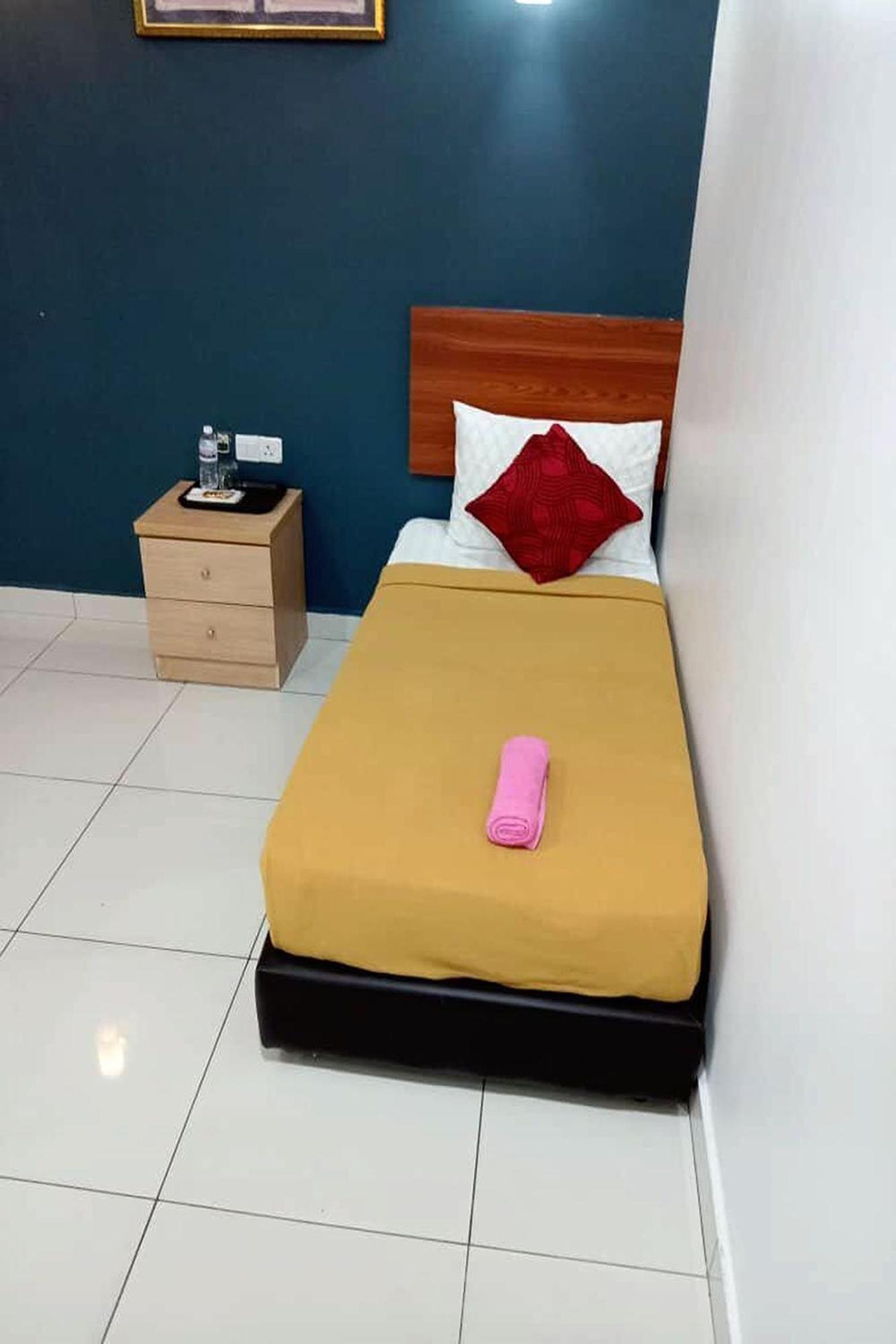 קמפונג דנגקיל Coop Hotel Putrajaya & Cyberjaya מראה חיצוני תמונה